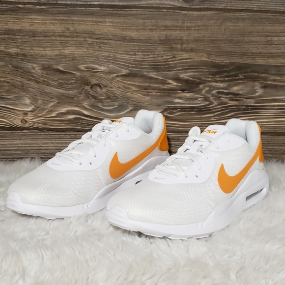 New Nike Air Max Oketo White Orange Sneakers - Picture 8 of 8